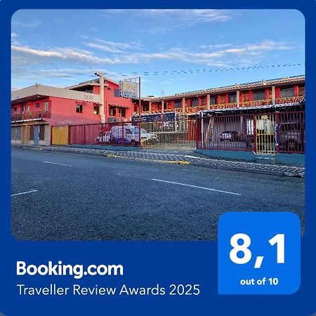 Hotel Costa Del Sol Puerto Limon Buitenkant foto